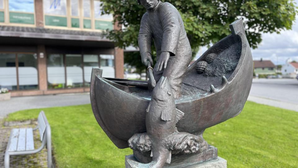 Lenke til artikkel: Mann i Båt av Svein Magnus Håvarstein, 1983