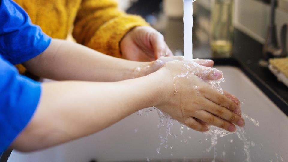 Lenke til artikkel: Vask de henda! Beskytt mot antibiotikasresistens!