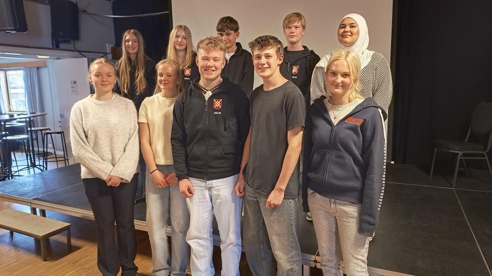 Lenke til artikkel: Nytt ungdomsråd samlet til bli-kjentdag